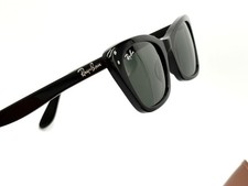 Vintage Women’s Ray-Ban RB 2299 Cat Eye Lady Burbank 901/31 Sunglasses Black picture