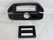 1987-91 Ford F150 F250 F350 Truck Bronco Dash Instrument Cluster/RadioTrim Bezel picture