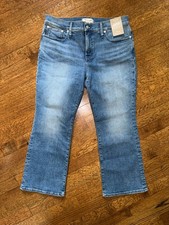 NWT Madewell Petite Mid-Rise Kick Out Crop Jeans - Oneida Wash - Size 31 Petite picture