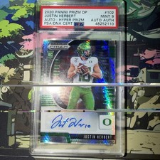 2020 PANINI PRIZM DRAFT PICKS #102 JUSTIN HERBERT AUTOGRAPH-HYPER PRIZM /50 picture