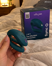 WeVibe Sync O Rechargeable Personal Massager picture