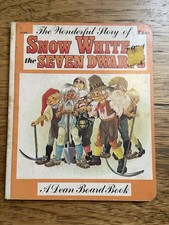 Vintage 1979 Snow White & the Seven Dwarfs Dean Board Book picture