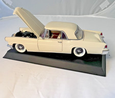 RARE Franklin Mint 1956 Lincoln Continental Mark II 1:24 Diecast IVORY WOW picture
