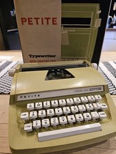 ☆ Lovely Vintage Petite Green Typewriter - Postal Delivery ☆  picture
