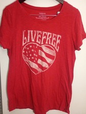 Torrid Red Live Free American Flag Heart Graphic T-Shirt Size 2 picture