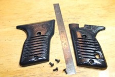 Cobra fs32, 32 acp, oem,parts, Grips with 4 screws 41425-396 picture