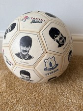 Vintage 1985 Panini Stickers FIFA Everton Football Club picture