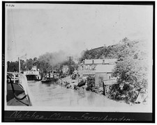 Photo:Natchez Mississippi Ferry Landing on Mississippi River 1927 picture