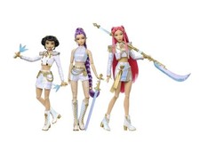 Mattel K-Pop Demon Hunters  Huntr/X 3 Pack New In Shipper picture