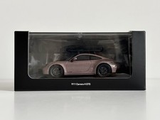 Super Rare 1:43 Minichamps Porsche 911 Carrera 4 GTS Roof box Limited Edition picture