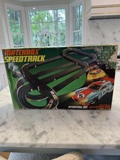Vtg 1977 Matchbox Speedtrack International 1000 HO-Scale Slot Car Set READ Desc picture