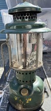 Vintage 1944 Coleman Double Mantle Camping Lantern - Green picture
