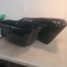 Saddlebag Bottoms, Vivid Black, 24-Up Harley Touring, 90202452, 90202453 picture