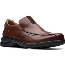 10.5M Clark's NEW Never Worn Men's Loafers Dark Tan also BLACK Pair picture