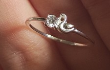 Sterling Silver Swan Ring 925 CZ Size 7 Dainty Minimalist Animal Jewelry picture