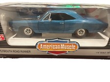 ERTL AMERICAN MUSCLE 1969 PLYMOUTH ROAD RUNNER CAR 1:18 SCALE BLUE *read picture