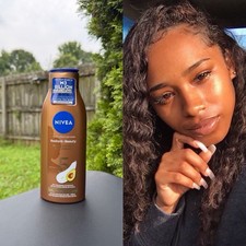 Nivea Radiant & BEAUTY Advance Care Body Lotion. Smooth, Anti Stretch Marks X 1 picture
