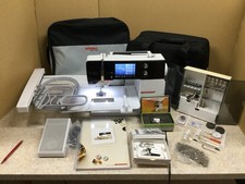 Bernina 580 Sewing, Quilting, Embroidery Machine with BSR Stitch Regulator picture