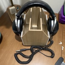 Vintage 1972 Pioneer SE-305 Stereo Over-Ear Headphones Adjustable, Coiled Black picture