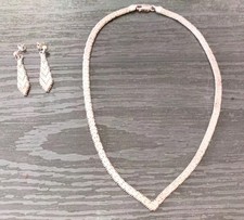 Vintage Italian Sterling Silver V-Shaped Chevron 16