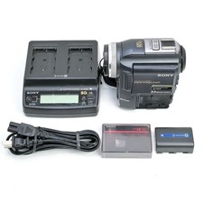 Sony Handycam DCR-PC300 120x Mini DV Camcorder Nightshot Carl Zeiss Lens Japan picture
