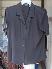 Laura Scott dark short sleeve button blouse picture