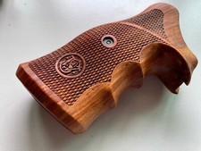 New Grip For S&W, K/L Frame Square Butt Grips, Checkered hardwood; Ksq06 picture