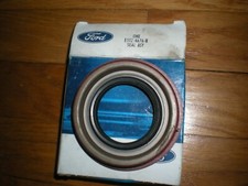 NOS 1980-1996 Ford Bronco Rear End Drive Pinion Oil Seal E5TZ-4676-B picture