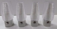 Amerelle Classic Faceted Night Light Clear 4-Pack On Dusk/Off Dawn B71055 New  picture