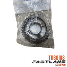 GENUINE TRIUMPH OUTPUT 2ND & DOGRING KIT NEW OEM T1180188 picture