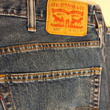 Levi's Men's Blue Denim Jeans Relaxed Fit Tapered Mid Rise 5-Pocket picture