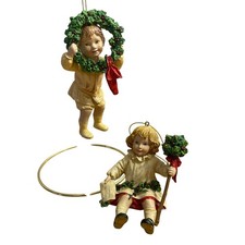 Vtg NTJ Noontidings Christmas Angel Ornaments Children Sitting Wreath Set of 2 picture