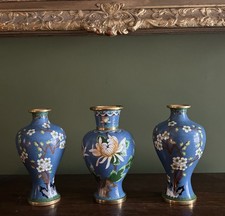 Vintage Chinese Cloisonne Vase Trio Set Blue Floral Chinoiserie Chic Decor 16cm picture