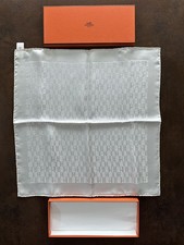 Hermes Faconnee Grand H Pocket Square (Pochette) White 16.5
