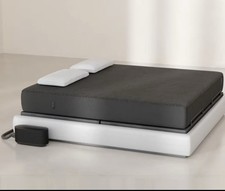 Eight Sleep King Size Bed Cover picture