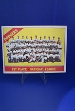 1966 Topps - Los Angeles Dodgers #238 - 4 Wrinkle picture