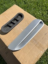 2008-2009 Pontiac G8 Passenger Right Front Hood Scoop Vent OEM Silver picture