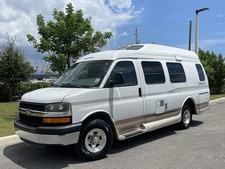 2003 Chevrolet Express Chevy Roadtrek 200 Versatile RV Camper Van Express 2003 picture