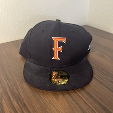 Cal State Fullerton Titans Hat Cap Fitted Mens 7 3/8 Blue NCAA Baseball New Era picture