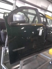 2015 Chevrolet Colorado Left Door Green OEM 23360172, 130k Miles picture