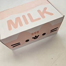 Spring 2023 Pusheen Spring 