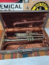 Vintage Olds Ambassador Trumpet Fullerton Era Case With Mouthpiece picture