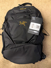 Arc'teryx Mantis 26 Hiking Backpack 26L Black, 6 Pockets, 15in Laptop Sleeve picture