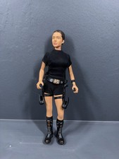 2001 Playmates Tomb Raider Lara Croft Angelina Jolie 12