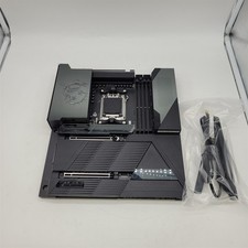 MSI MEG X870E GODLIKE Motherboad, E-ATX, AM5 - Dynamic Dashboard III, DDR5 picture
