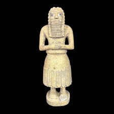 Scarce Ancient Near Eastern Statuette of a Man, c.3000-2500 BC picture