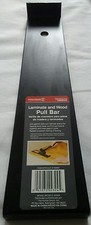 Precision Steel Pull Bar Laminate and Wood Floor Puller 11.5