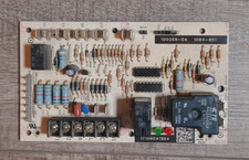 Lennox Armstrong 100269-04 1084-851 1084-83-8514A Control Board picture