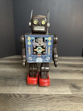 Vintage 1960's Horikawa Japan Fighting Space Man Robot Non working picture