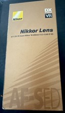 EUC Nikon NIKKOR AF-S DX VR 18-200mm f/3.5-5.6G IF-ED Zoom Lens picture